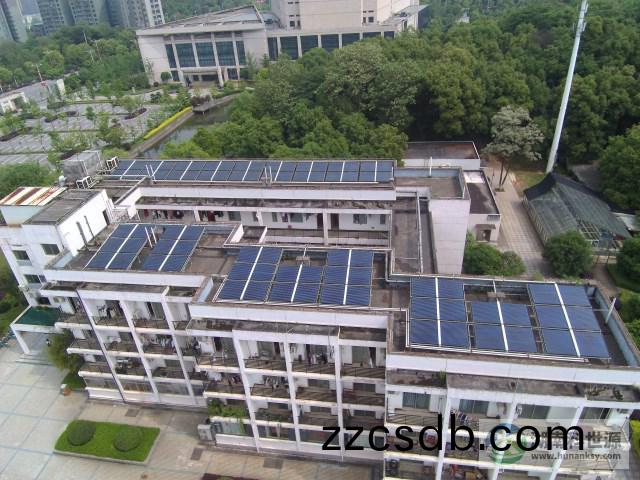 太陽能熱水工程 太陽能熱水工(gong)程